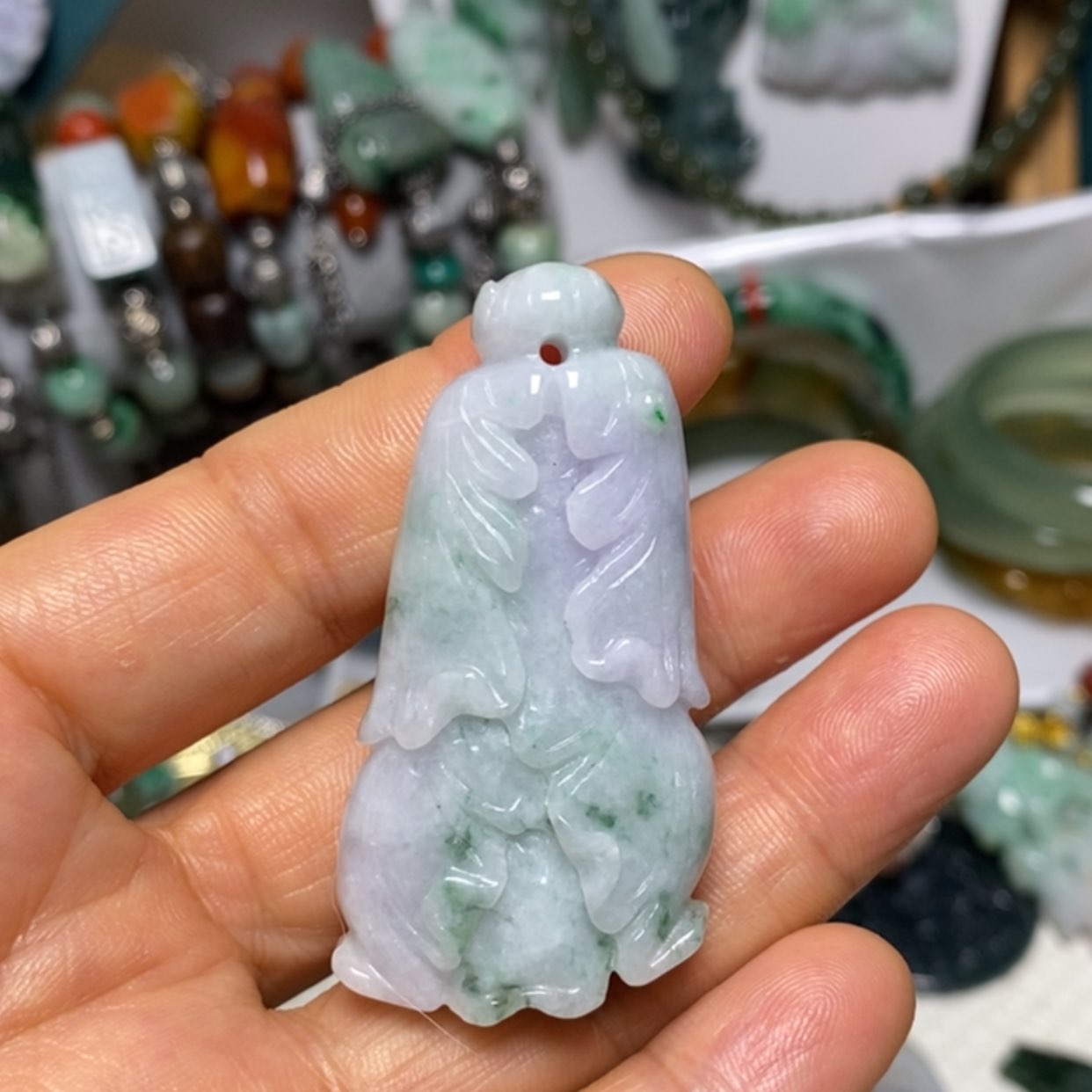 【闪购商品】翡翠吊坠(赠链)未镶嵌