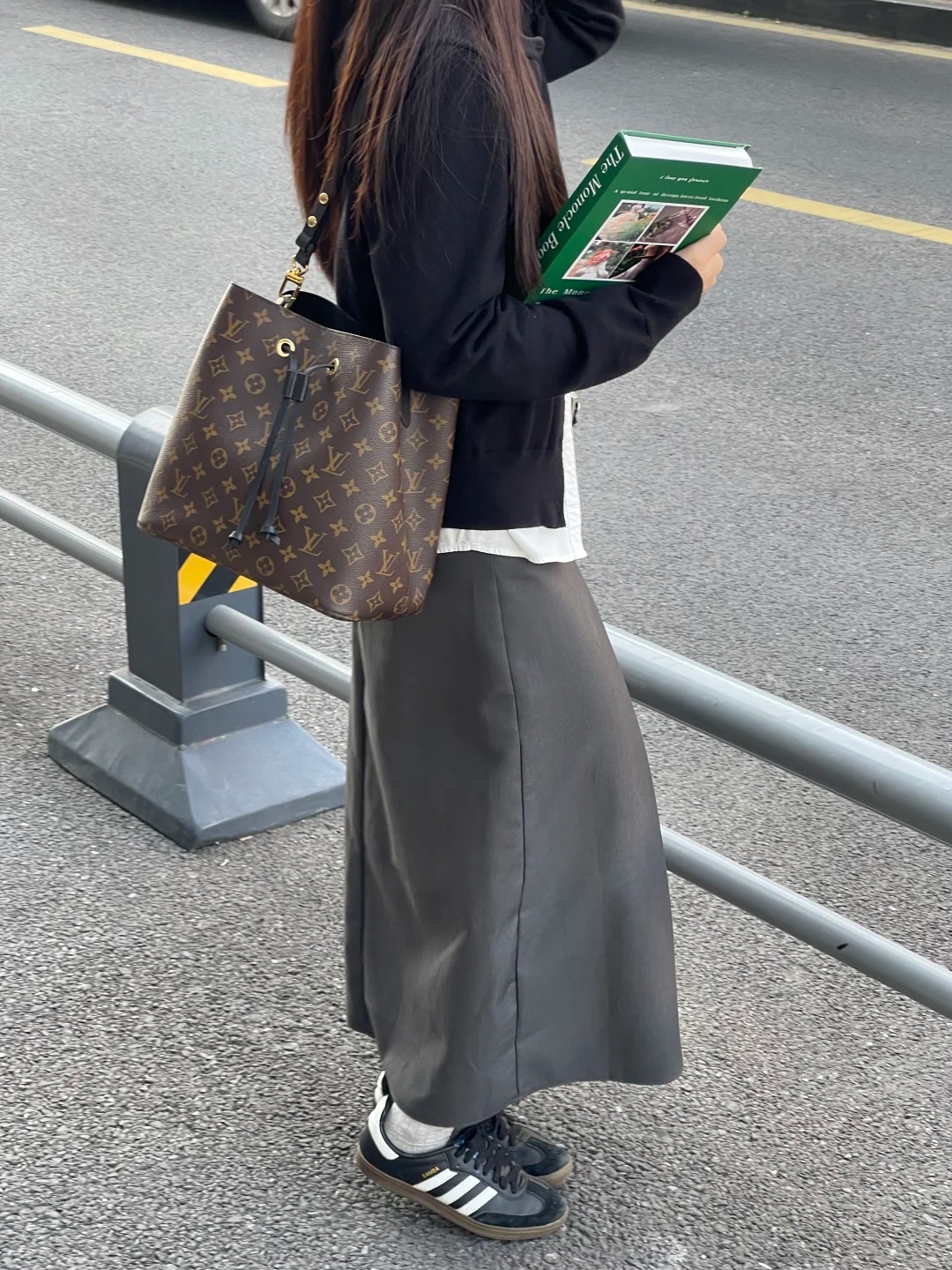 99新 LouisVuitton/路易威登 黑水桶/99新/优选