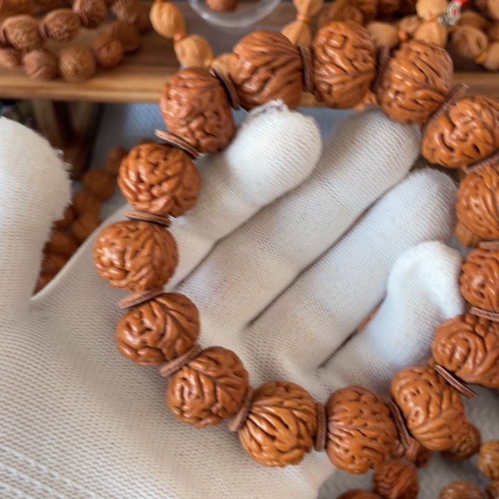 桃木6号链接桃核手串一个