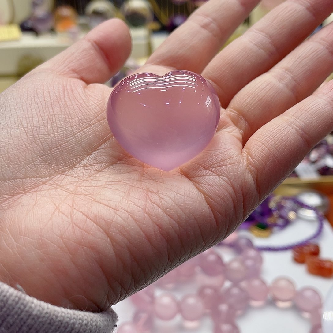 芙蓉石颈饰未镶嵌粉晶吊坠