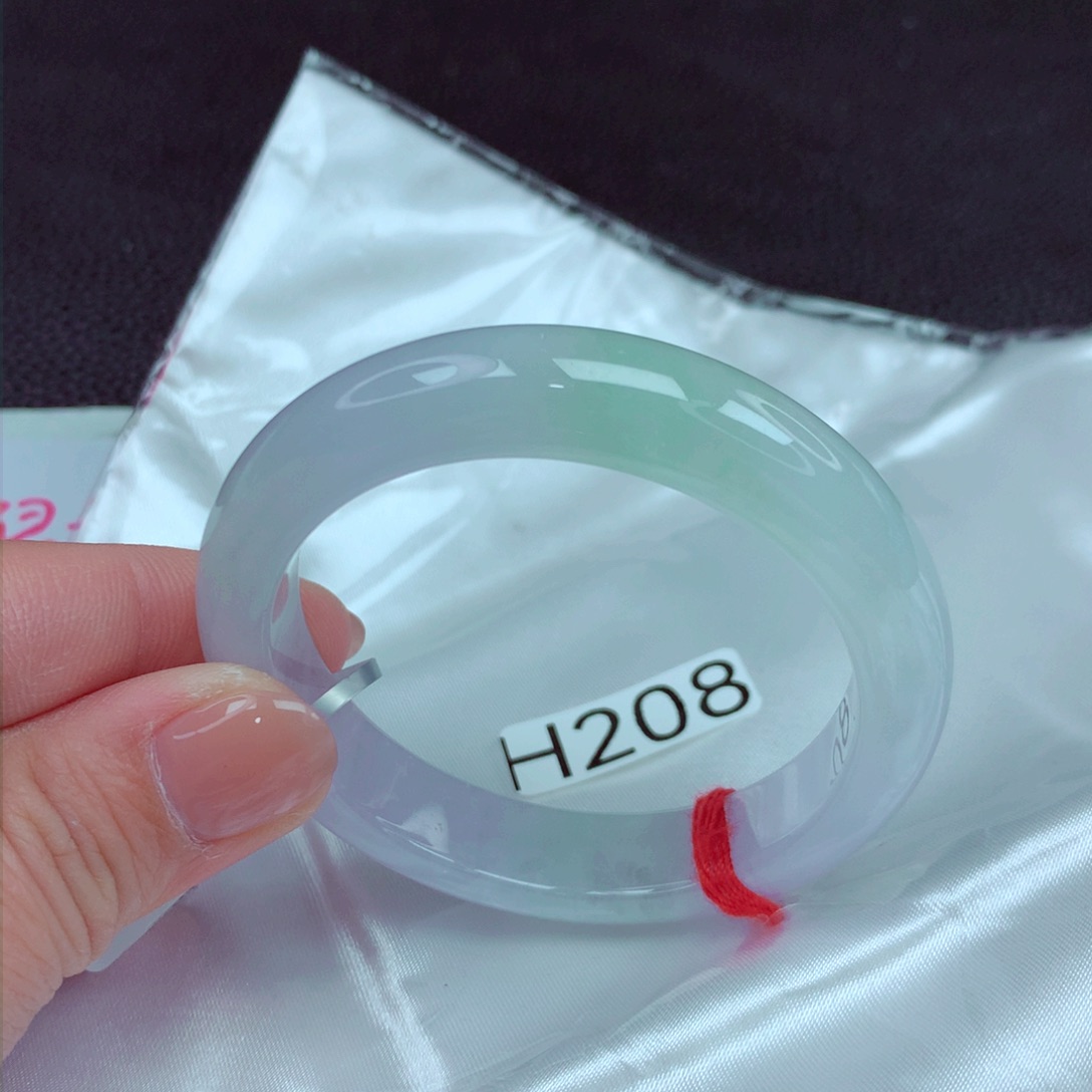 翡翠手镯未镶嵌手镯88