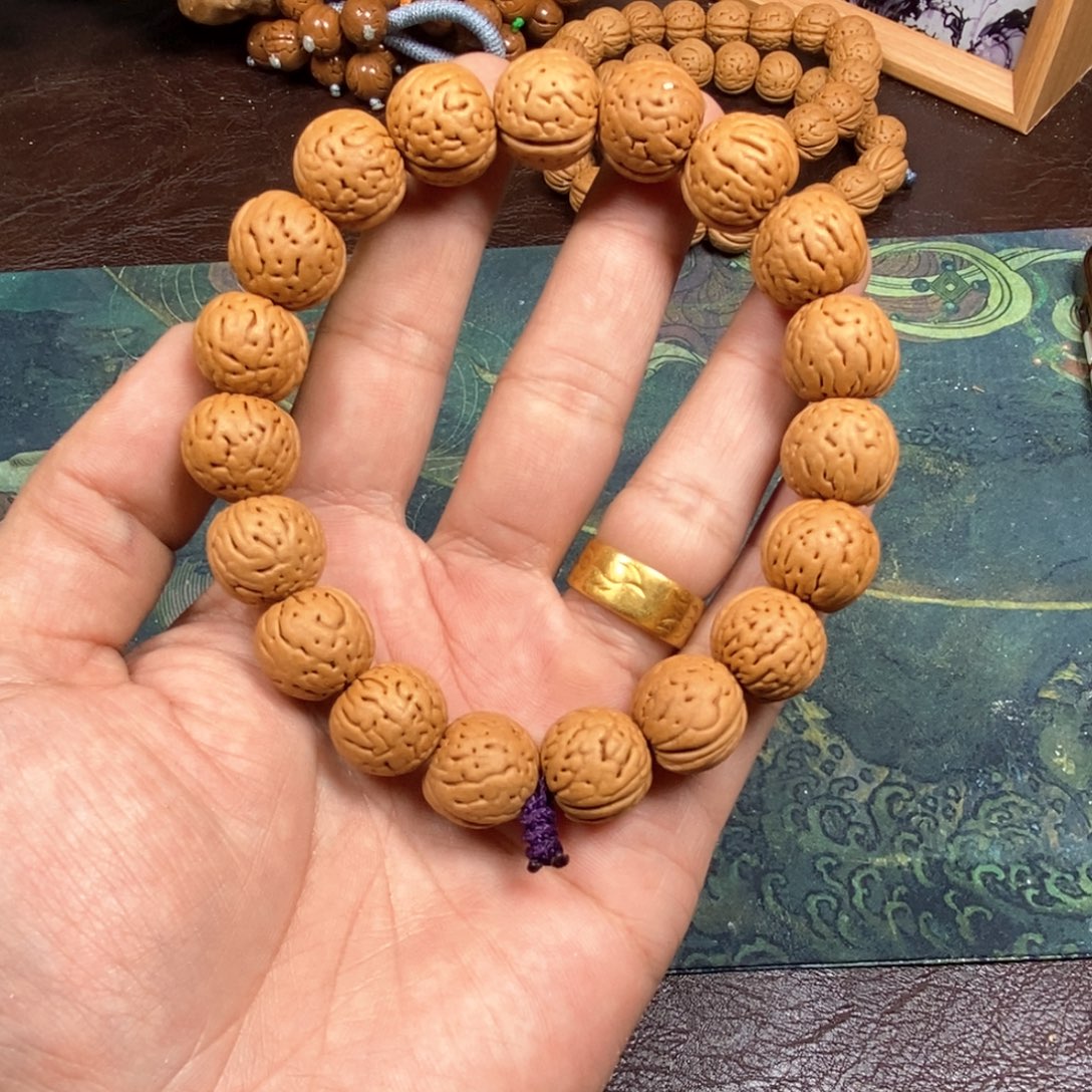 冷***3吊坠桃核金丹桃核