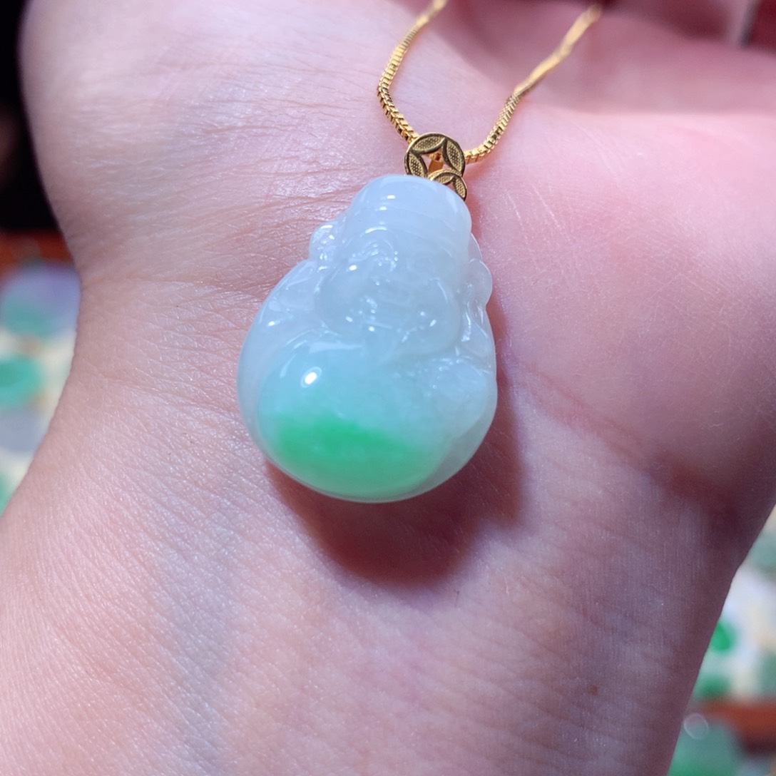 翡翠吊坠(不含链)18K金镶嵌