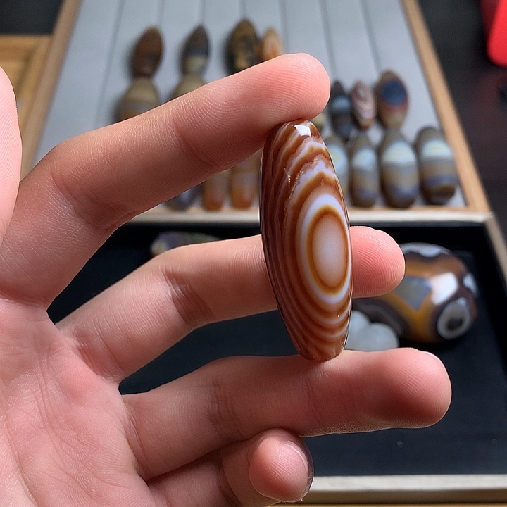 玛瑙/玉髓合金颈饰