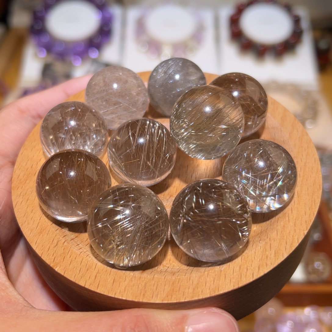 水晶手串未镶嵌Z*Q手串