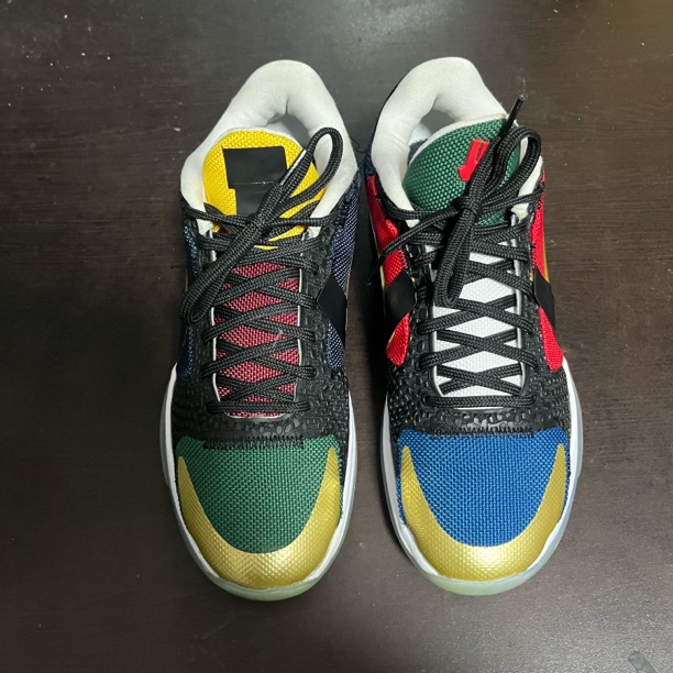 科5蓝绿 41码无配盒