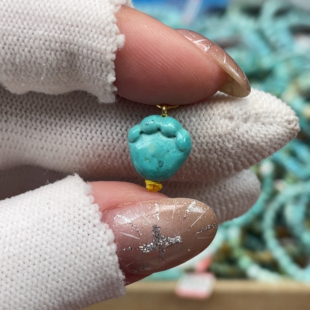 绿松石未镶嵌挂件