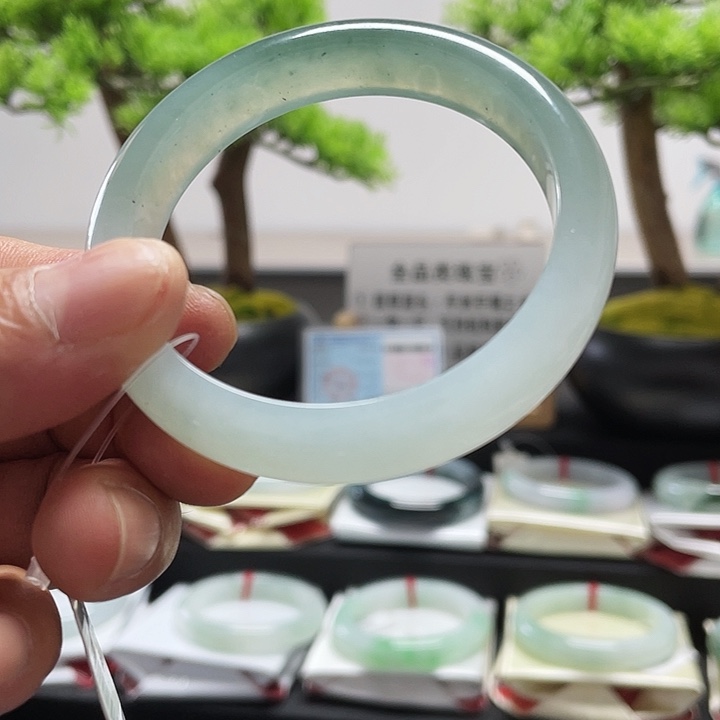 未镶嵌手镯翡翠成品