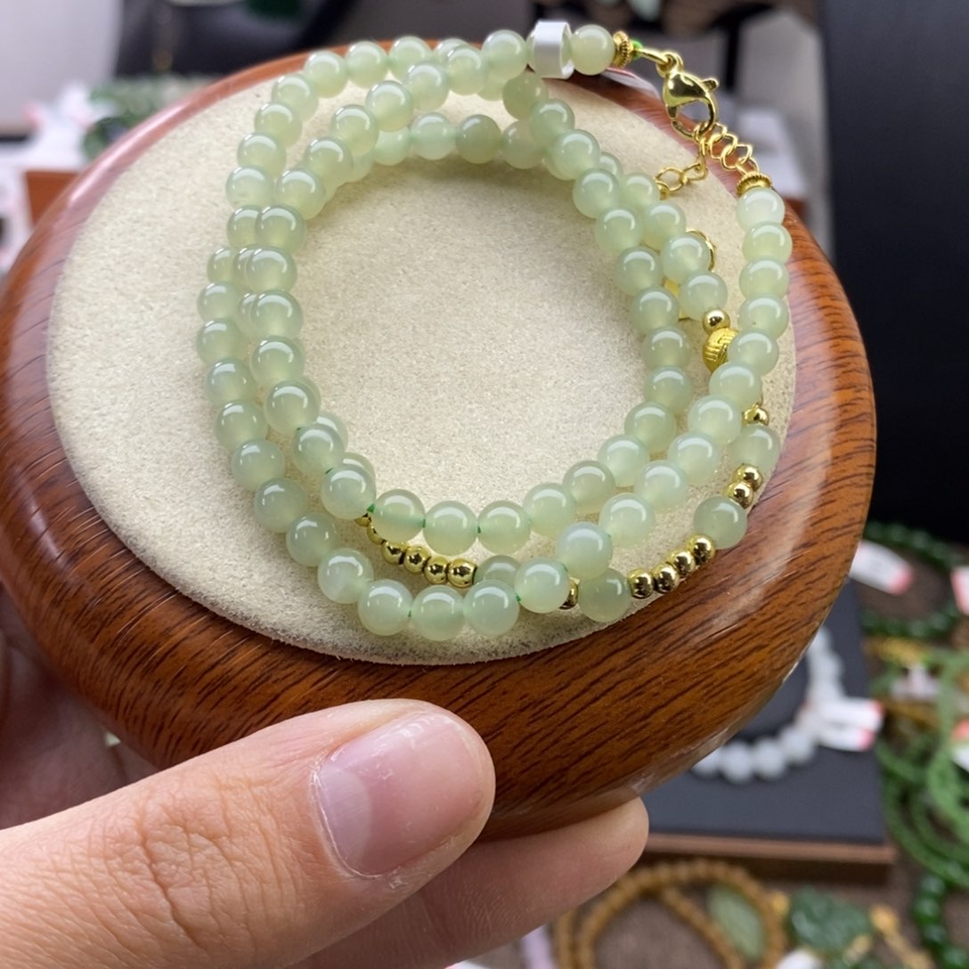 和田玉手串未镶嵌悠****8高冰晴卡5