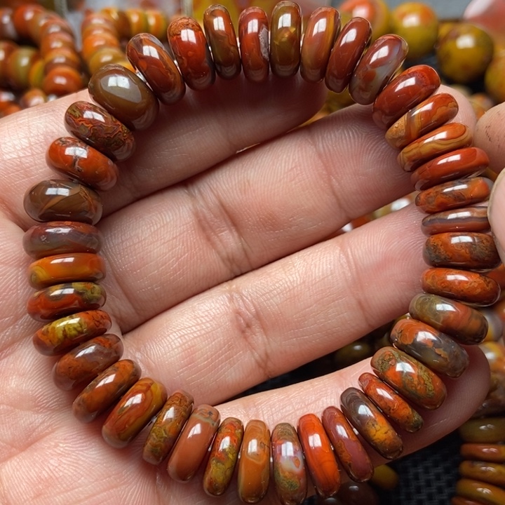 玛瑙/玉髓手串未镶嵌