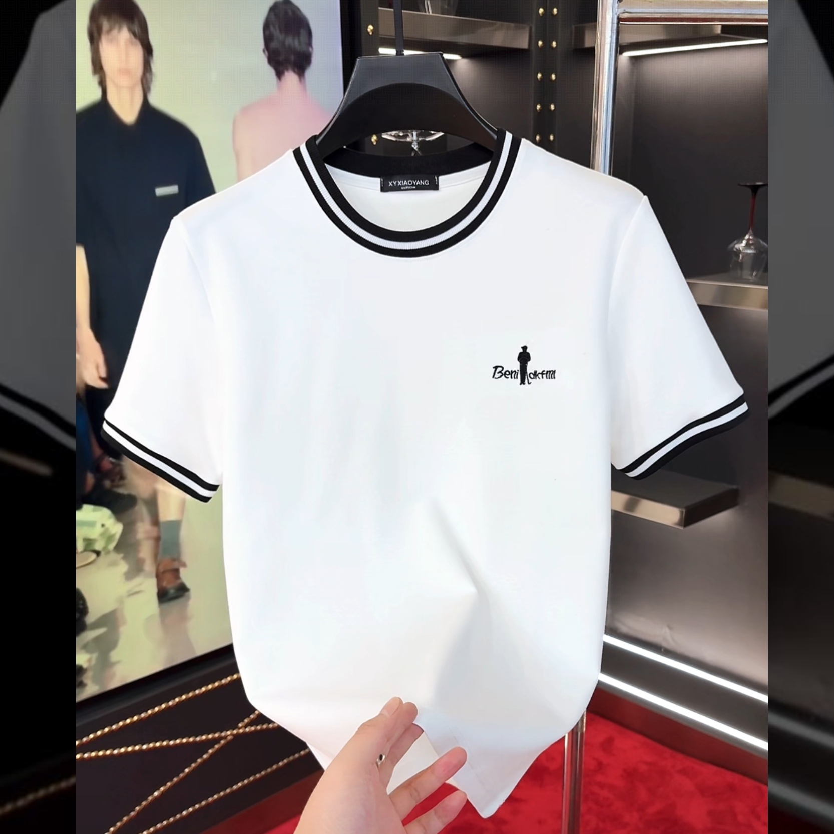 LL12月秋冬季加厚款网红版时尚修身潮流休闲男士纯色小花匹马棉