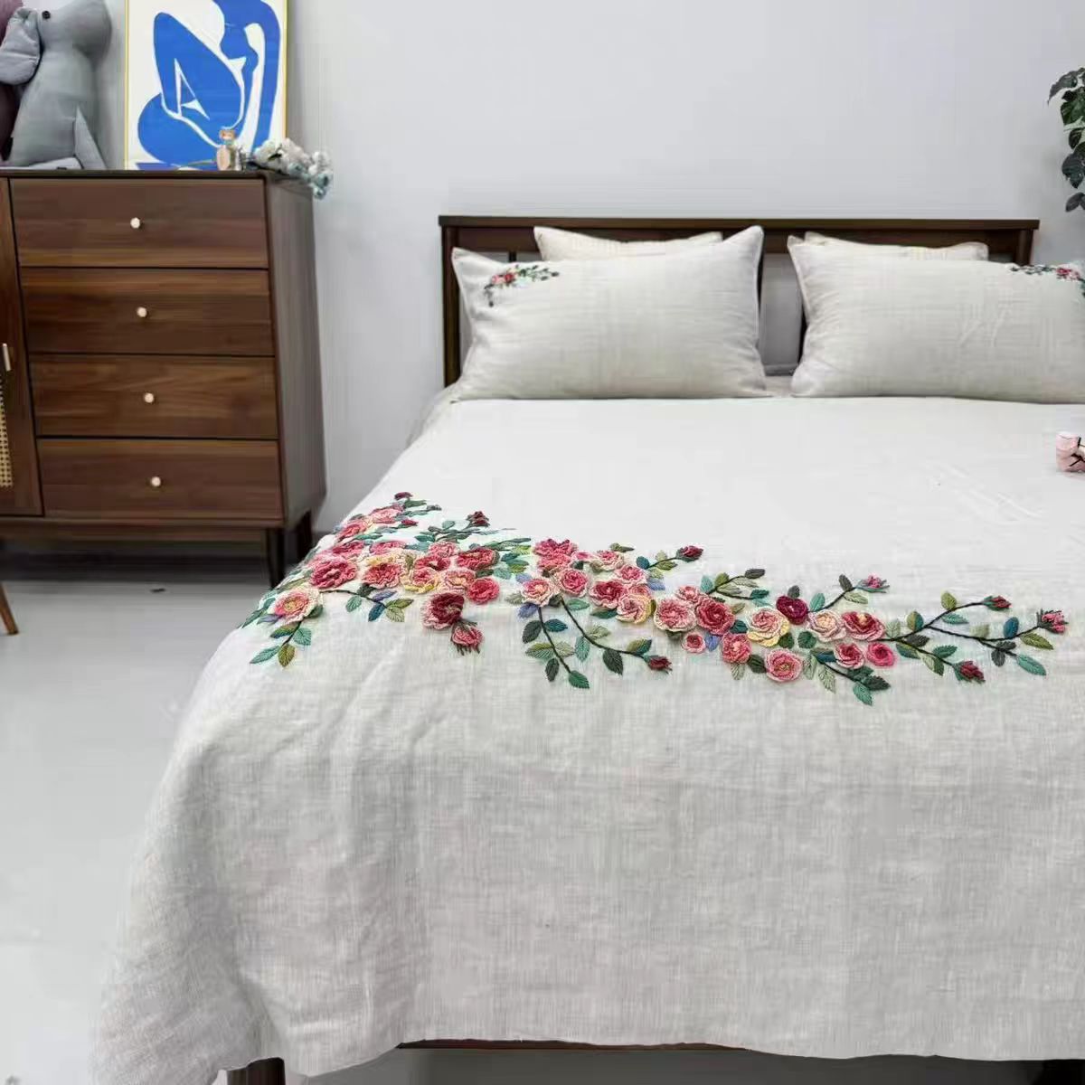 小杨家【落花间】秋冬宠粉-高端轻奢重工立体刺绣甄麻四件套