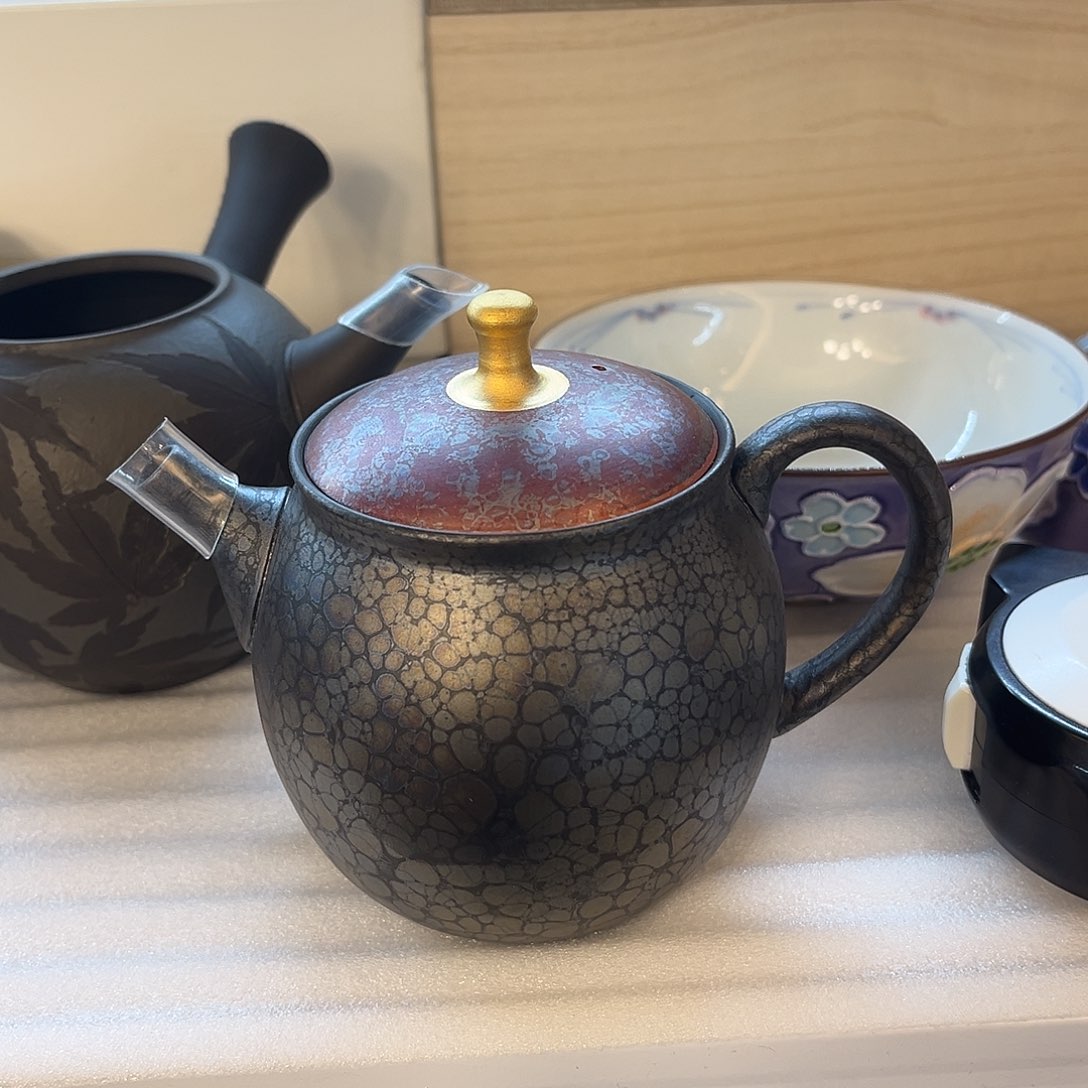 盖碗在一起是为了你开心吧笑