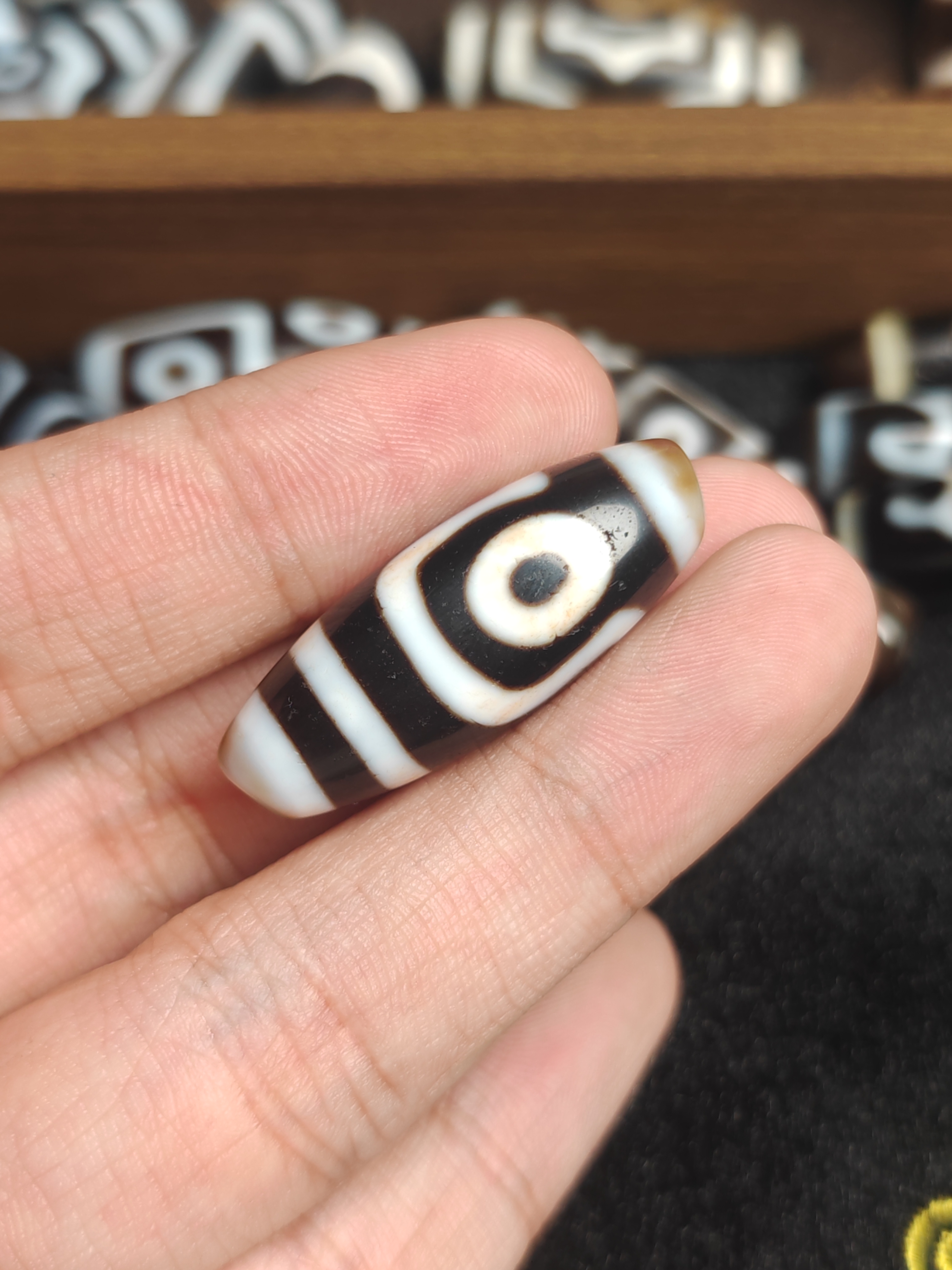 鸿鑫源精选 行运二眼 搭配手工编绳