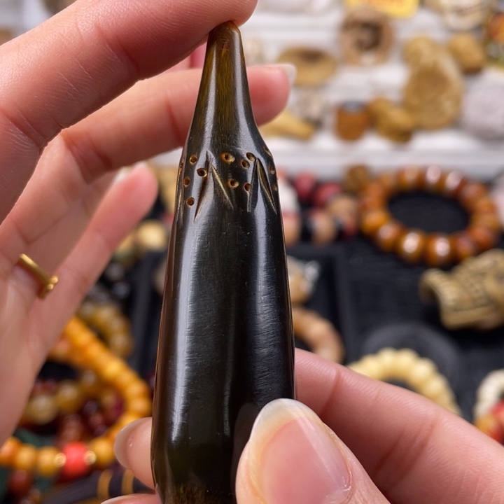 驼骨手串/手链牦牛角雕刻茄子