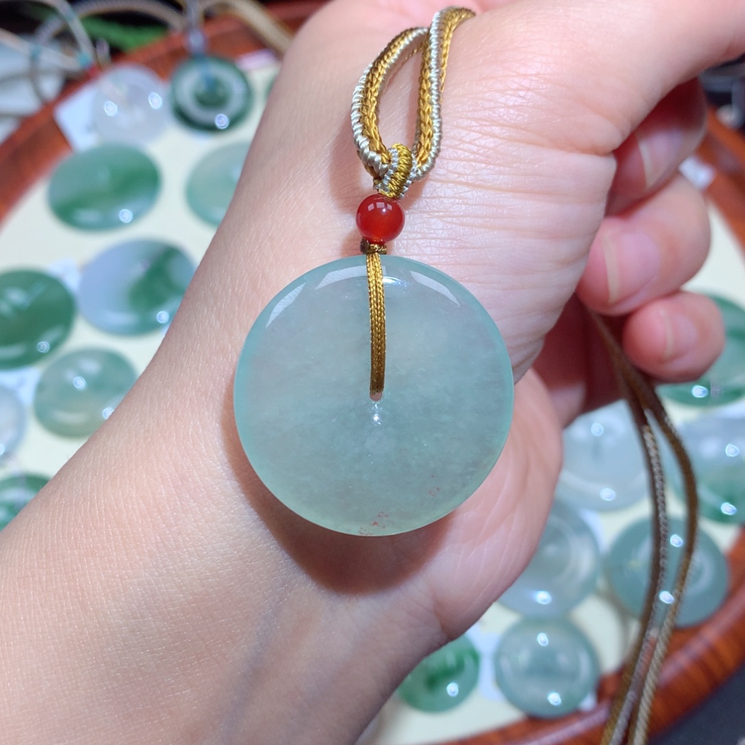 翡翠未镶嵌颈饰翡翠吊坠25