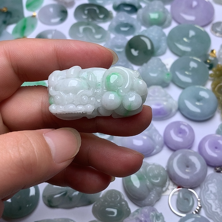 翡翠未镶嵌项圈天然翡翠