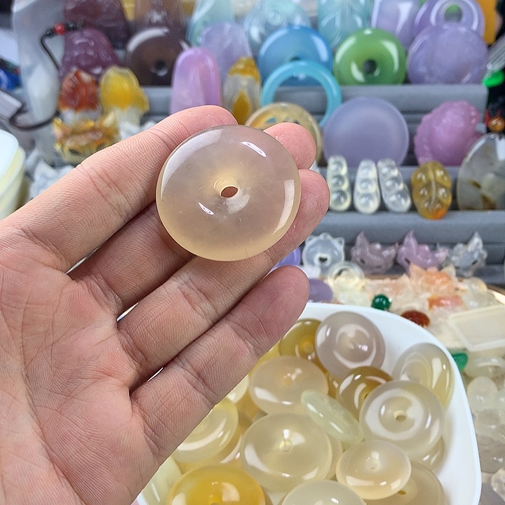 永***】玛瑙/玉髓未镶嵌颈饰