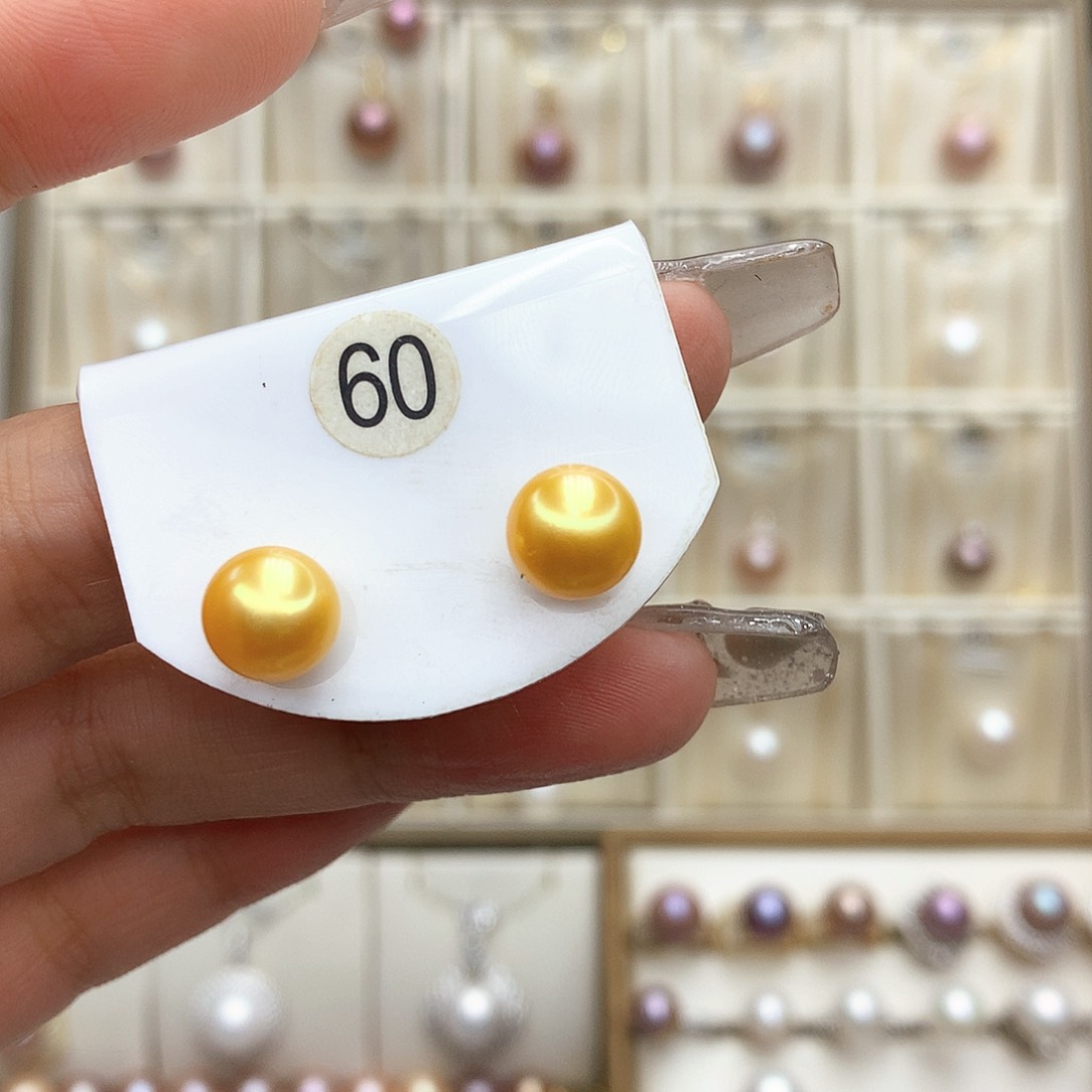 淡水珍珠吊坠(赠链)合金