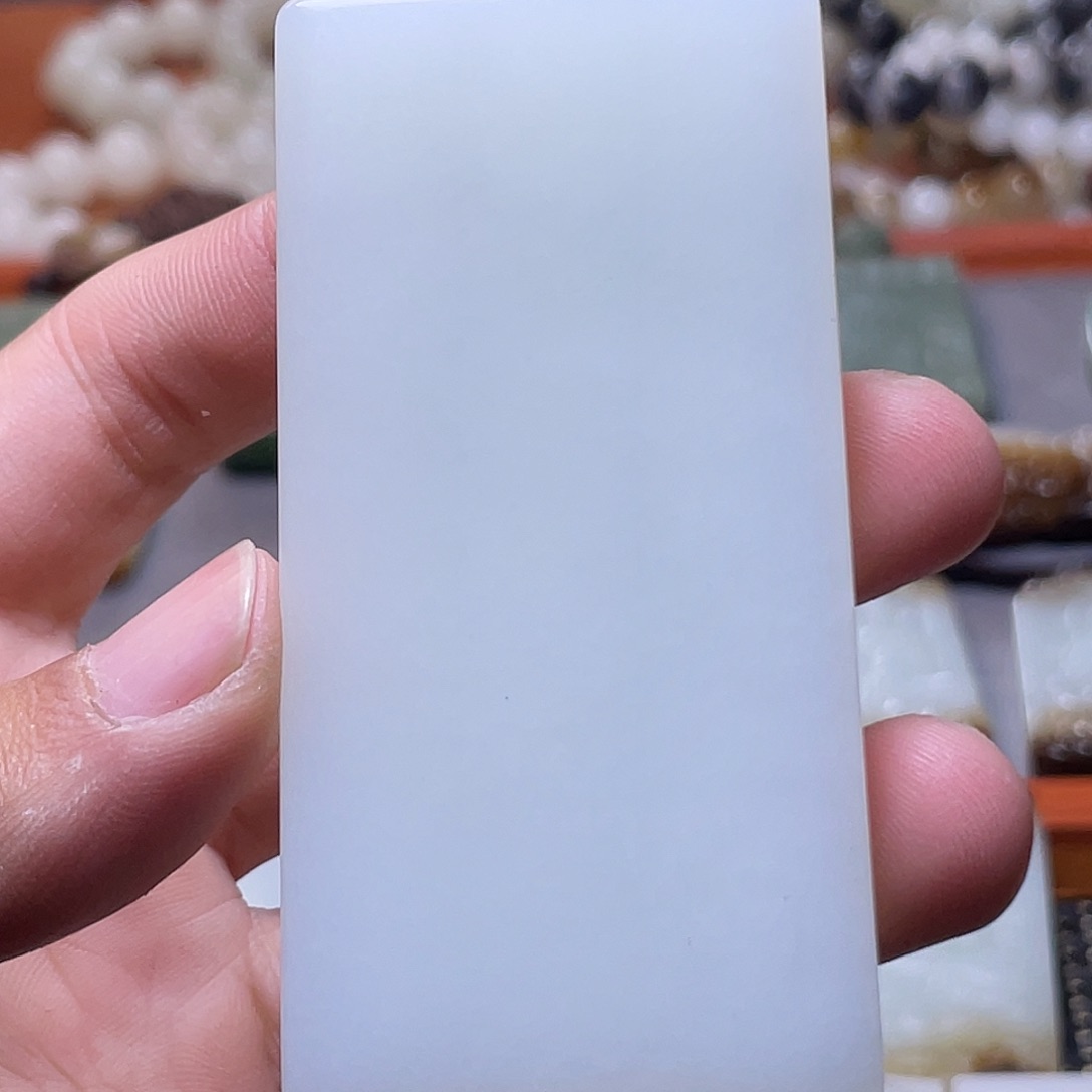 定制和田玉挂件未镶嵌