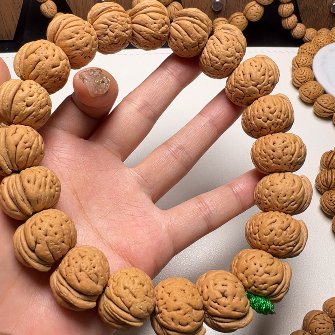 安****手串/手链核桃鲨鱼背一道筋桃核手持