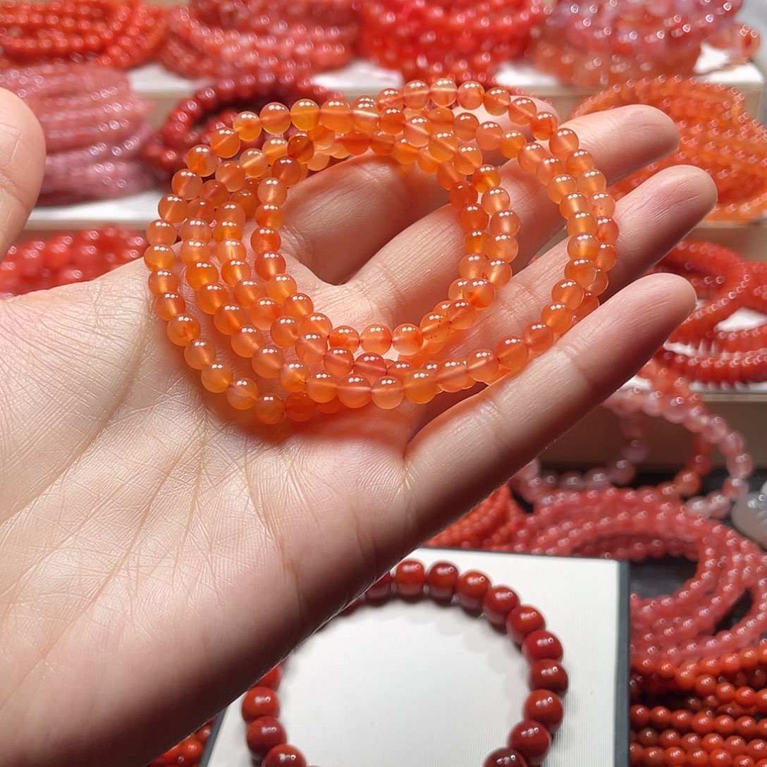 南红玛瑙未镶嵌手链