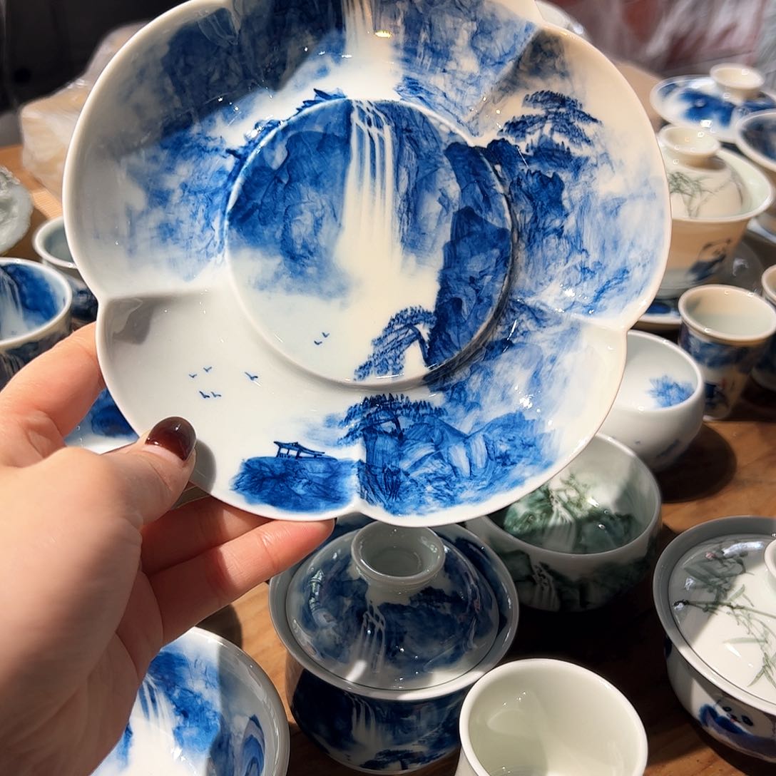 杯青花手绘山水壶承