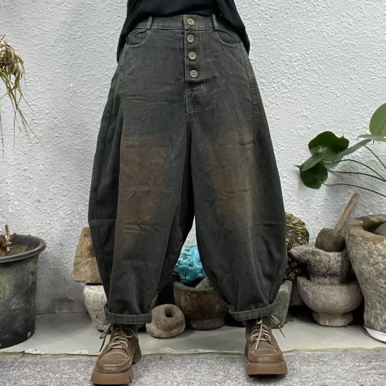 8010黑四纽扣后腰松紧炒色牛仔裤（长88臀围132脚口48腰围70-98