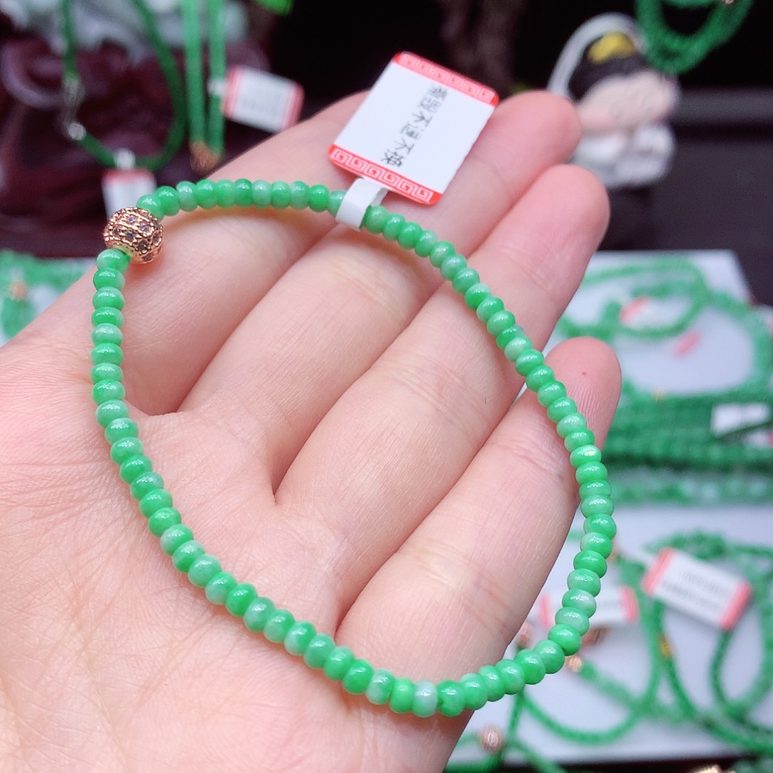 翡翠未镶嵌手链翡翠