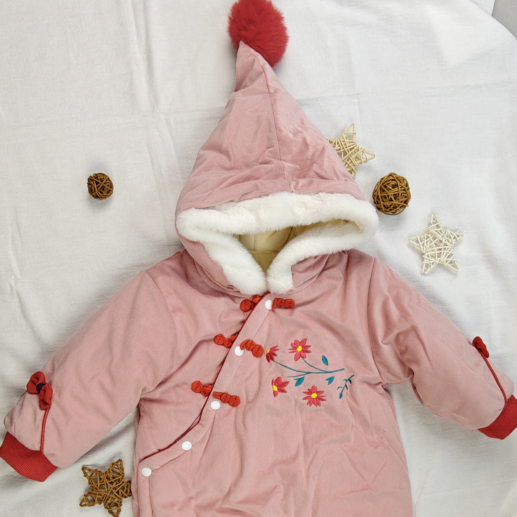 冬季爬服宝宝造型连帽加绒带帽中国风冬款绣花拜年服
