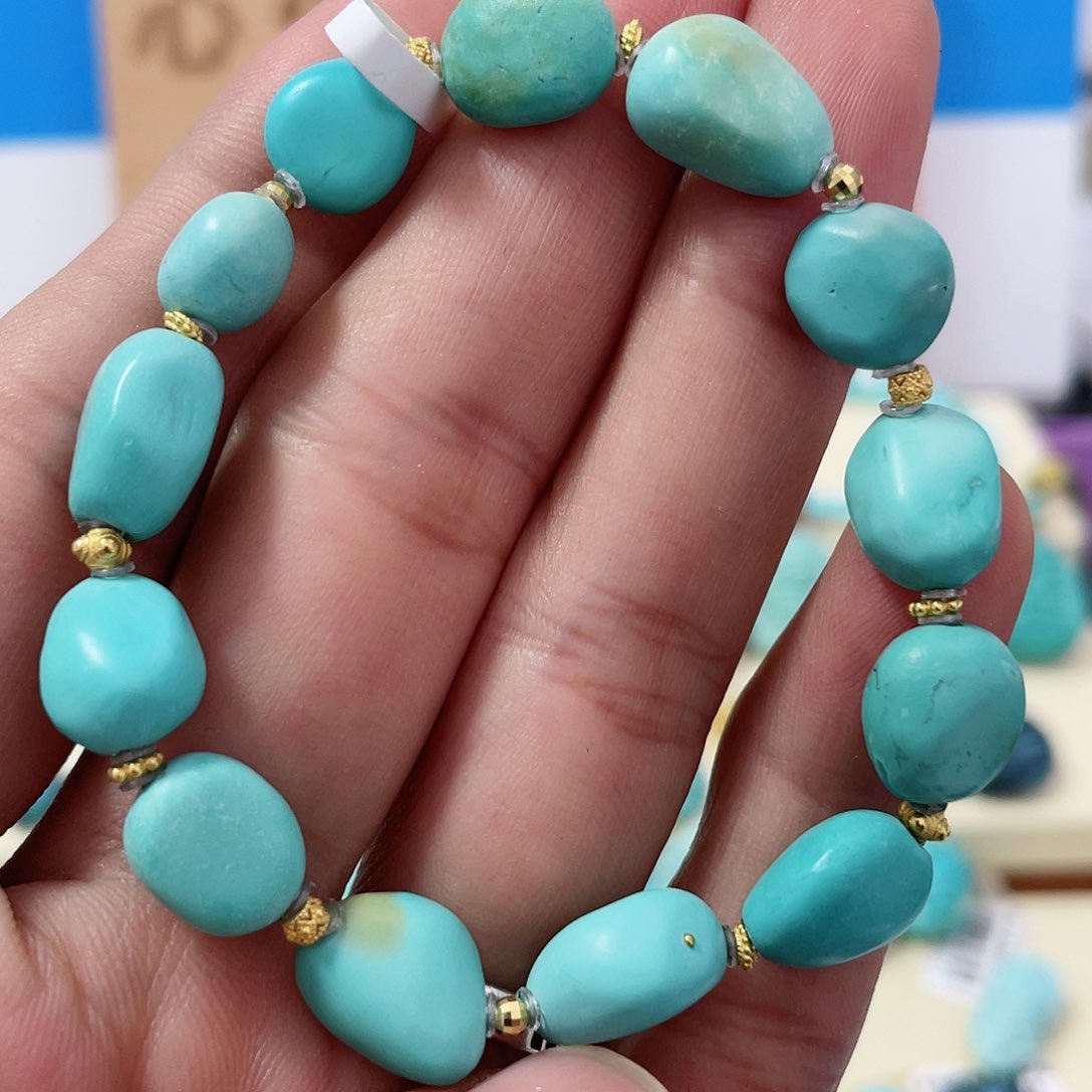 绿松石配饰18K金镶嵌