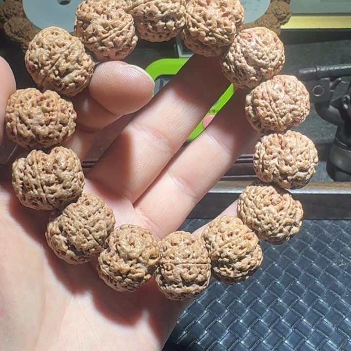 爱***儿金刚菩提吊坠赶紧开机后