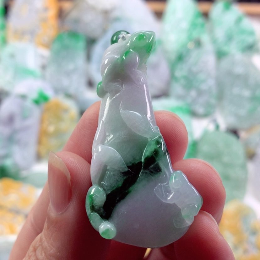 【闪购商品】翡翠吊坠(不含链)未镶嵌