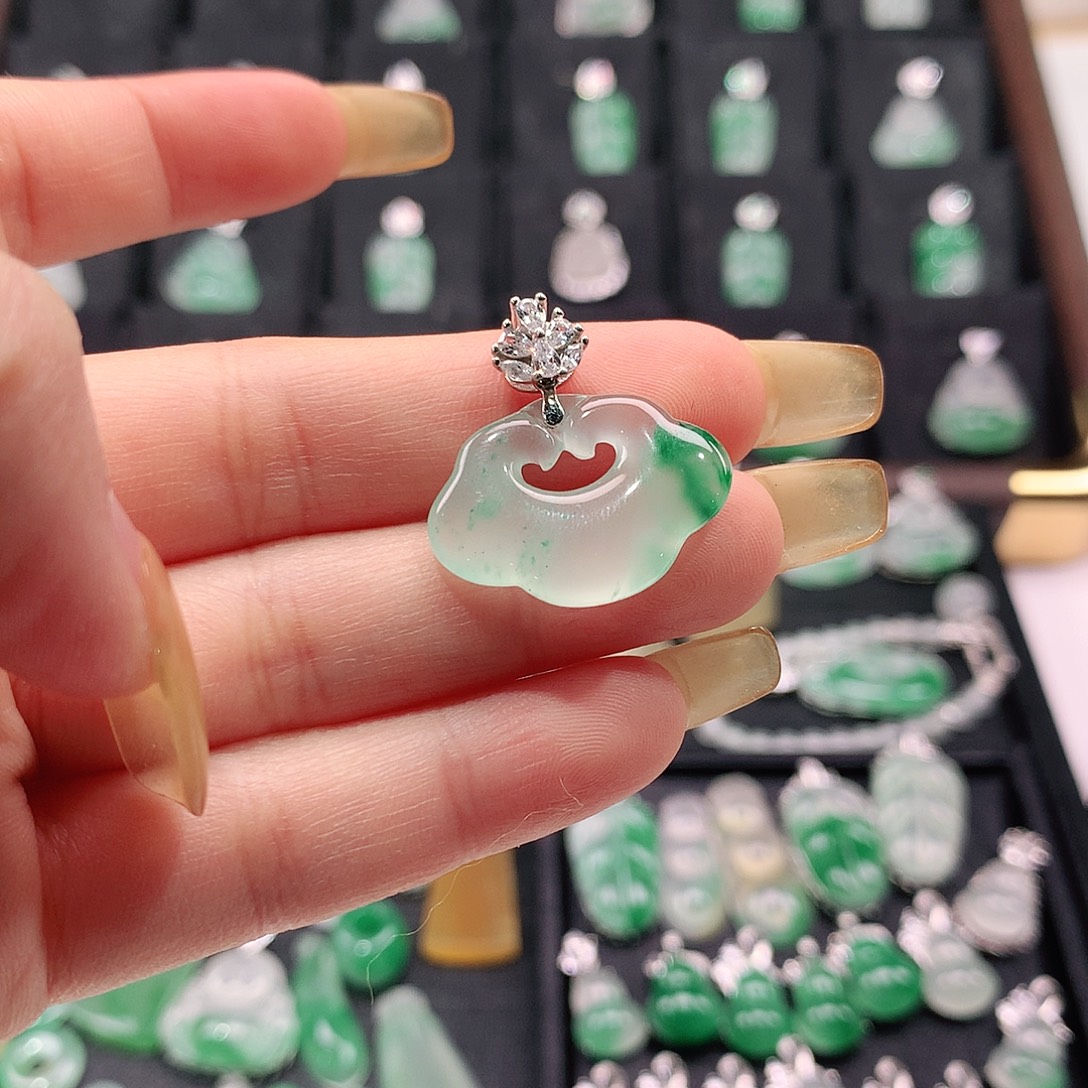 石英质玉银S925镶嵌颈饰