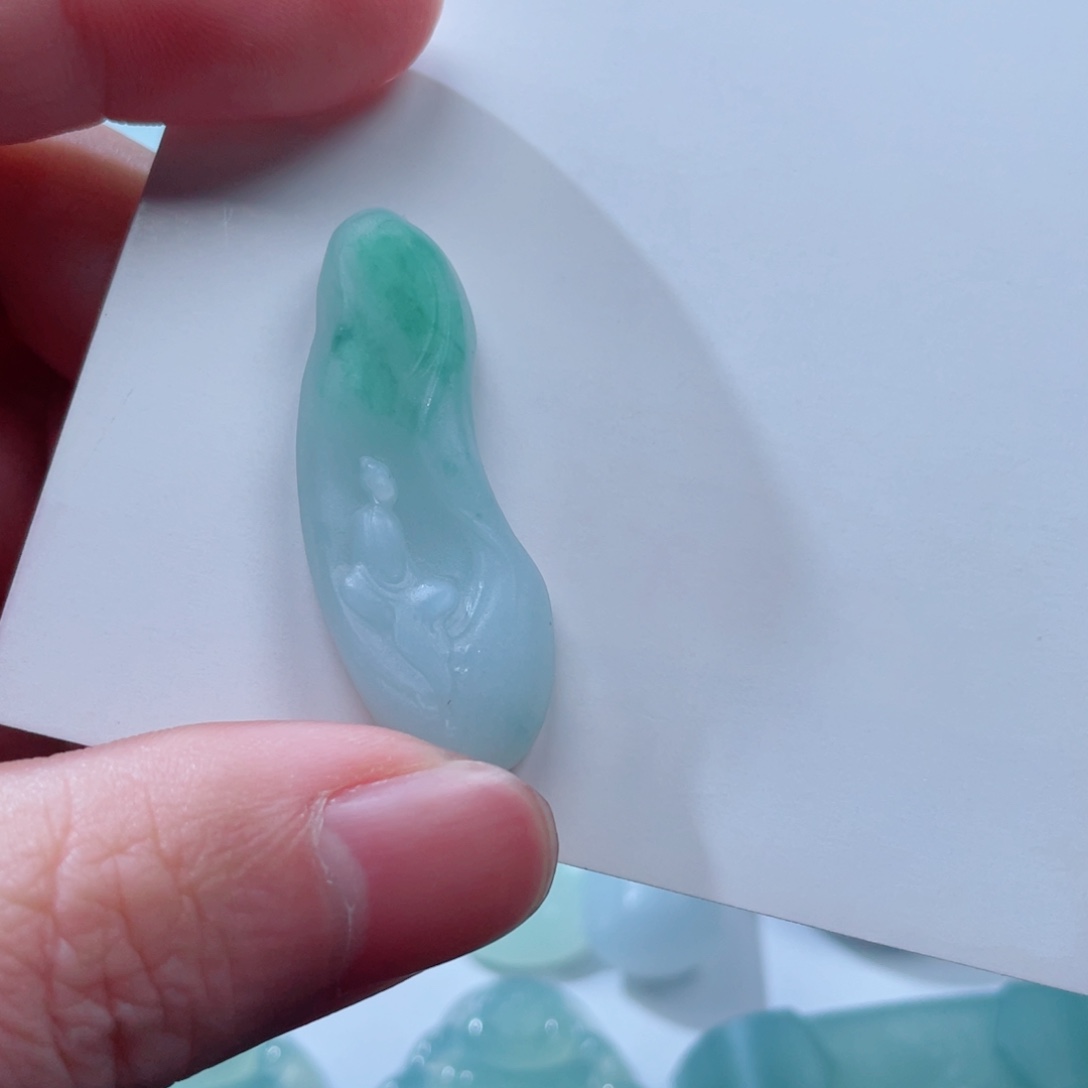 未镶嵌定制翡翠翡翠
