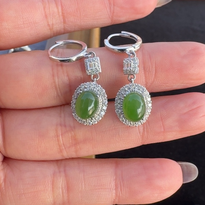 熙***熙和田玉银S925镶嵌颈饰