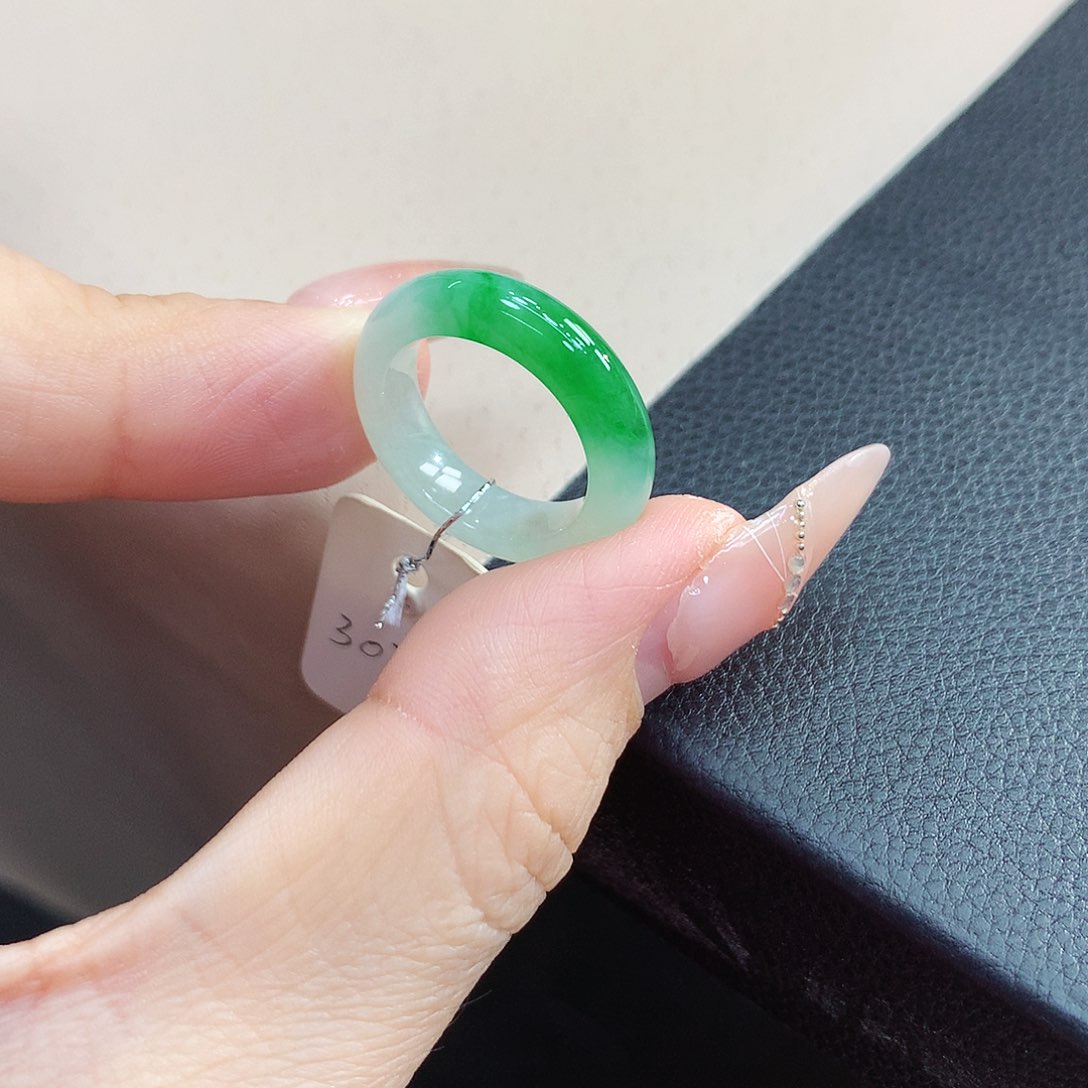 未镶嵌戒指翡翠10.11号