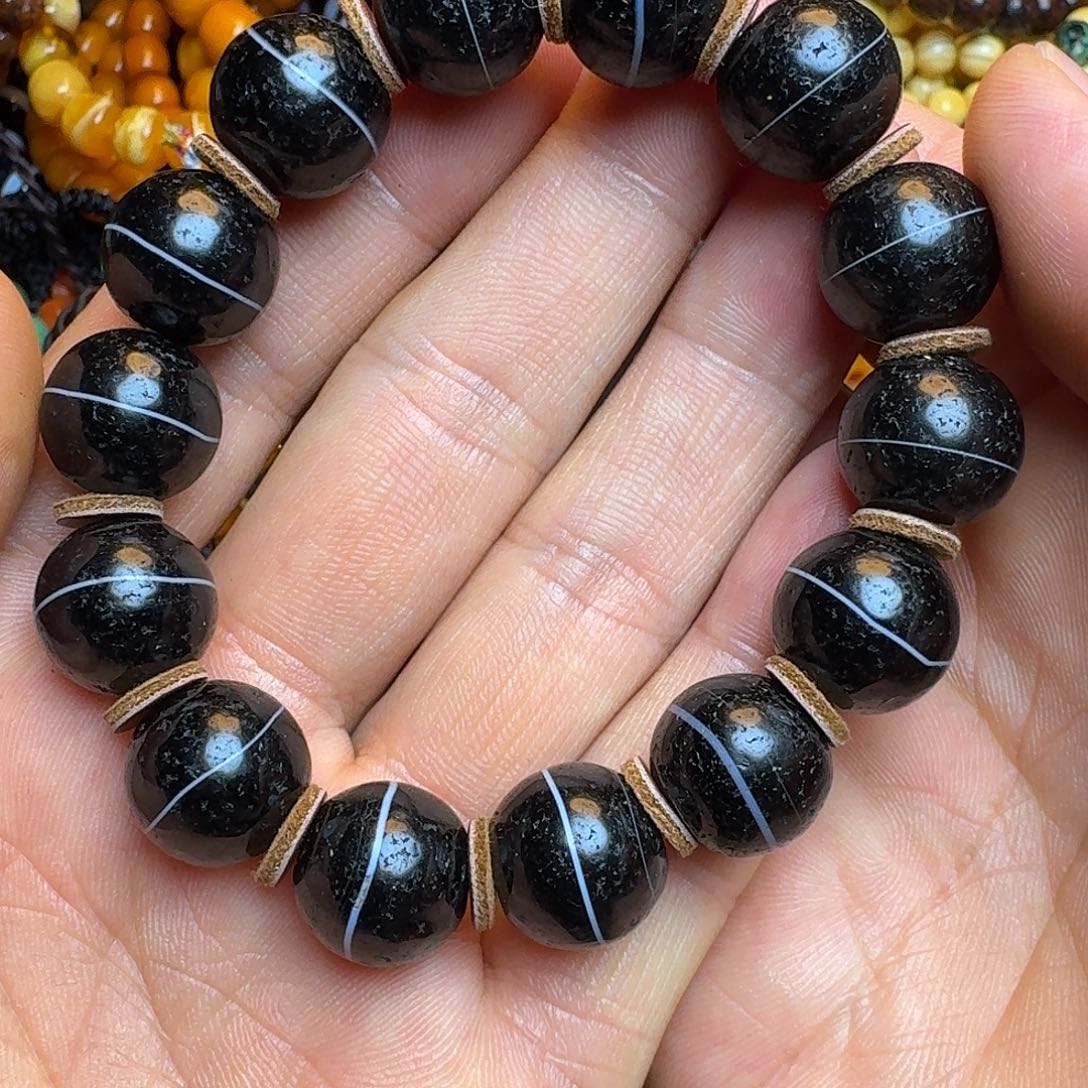 v***海菩提籽类星月菩提