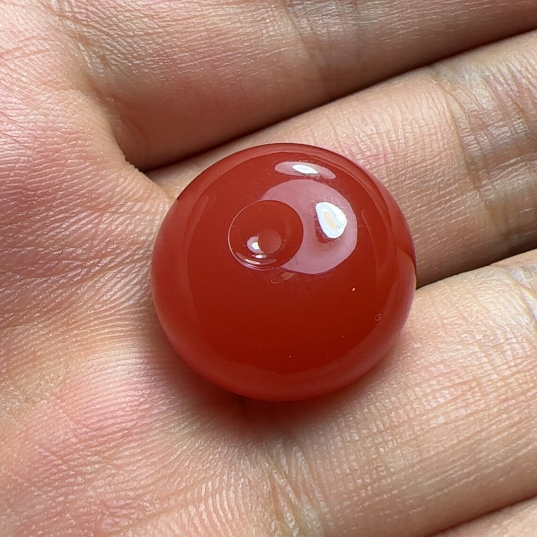 南红玛瑙吊坠未镶嵌