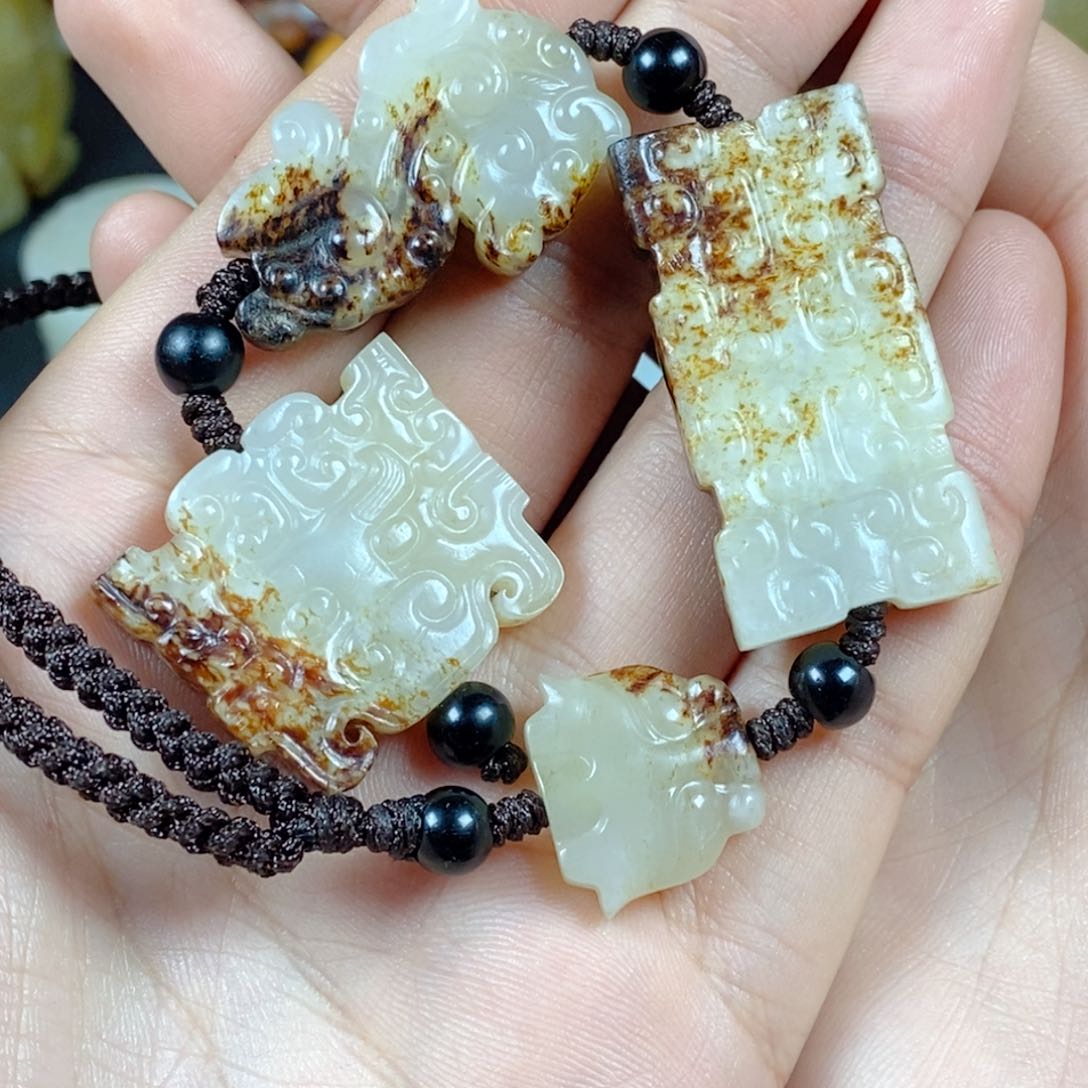 和田玉挂件未镶嵌云**寥