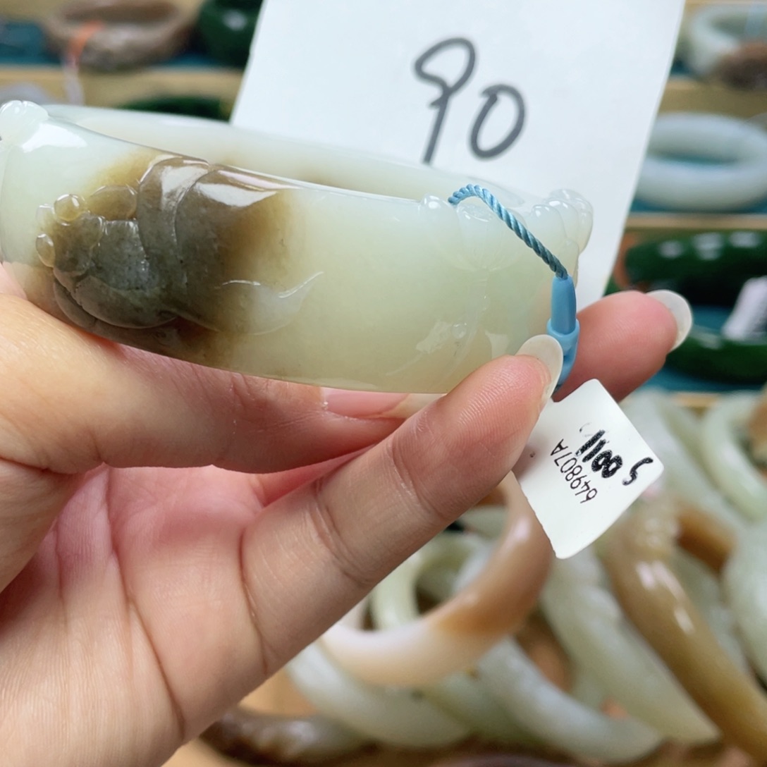 未镶嵌手镯和田玉圈口60