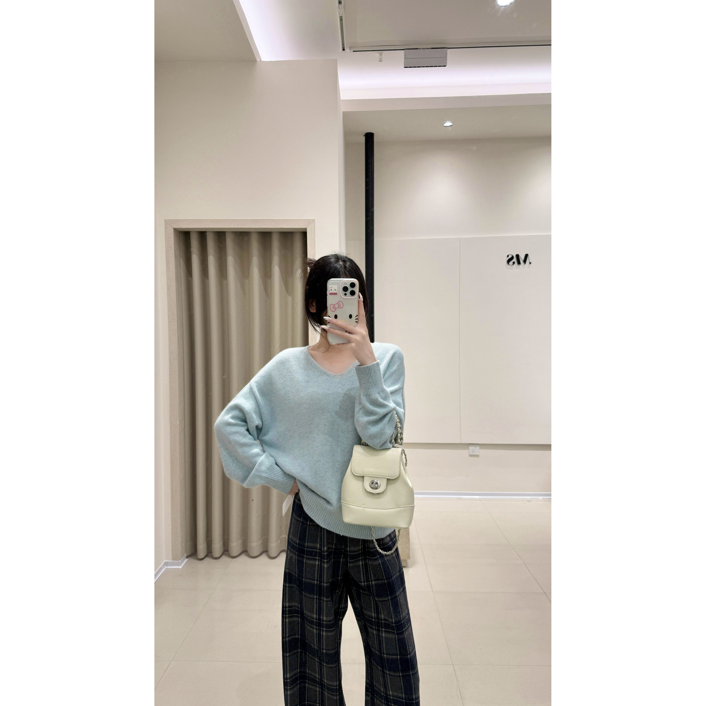 韩系甜美慵懒风V领软糯宽松显瘦百搭毛衣2025秋冬新款.