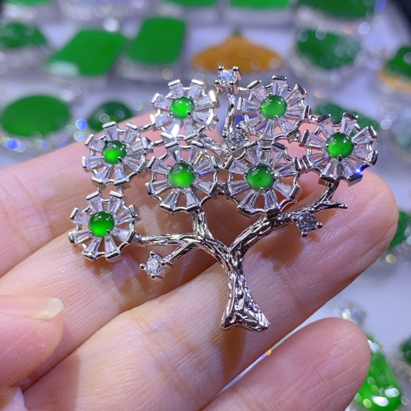 【闪购商品】翡翠挂件银S925镶嵌天然翡翠