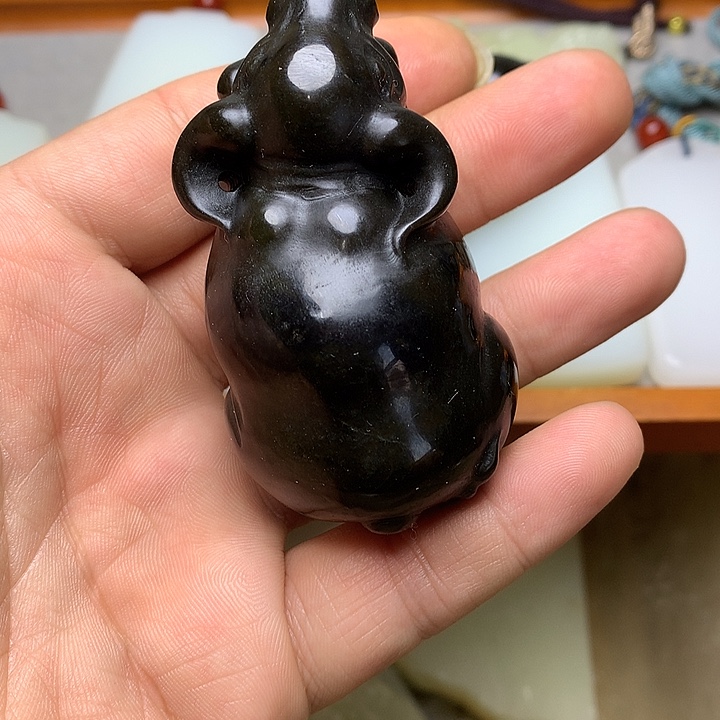 和田玉未镶嵌摆件牛手把件