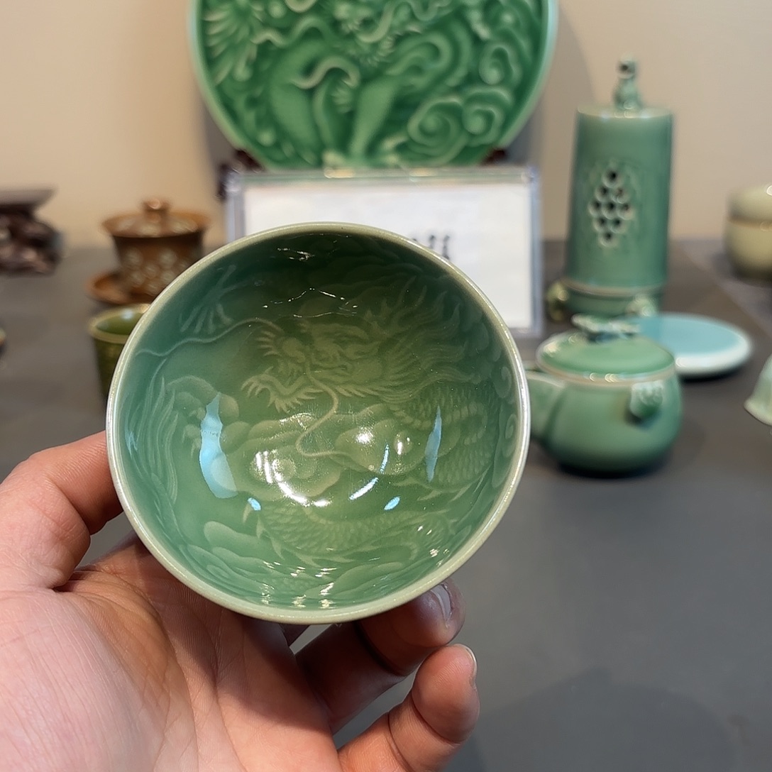 瓷片龙泉青瓷福利青瓷