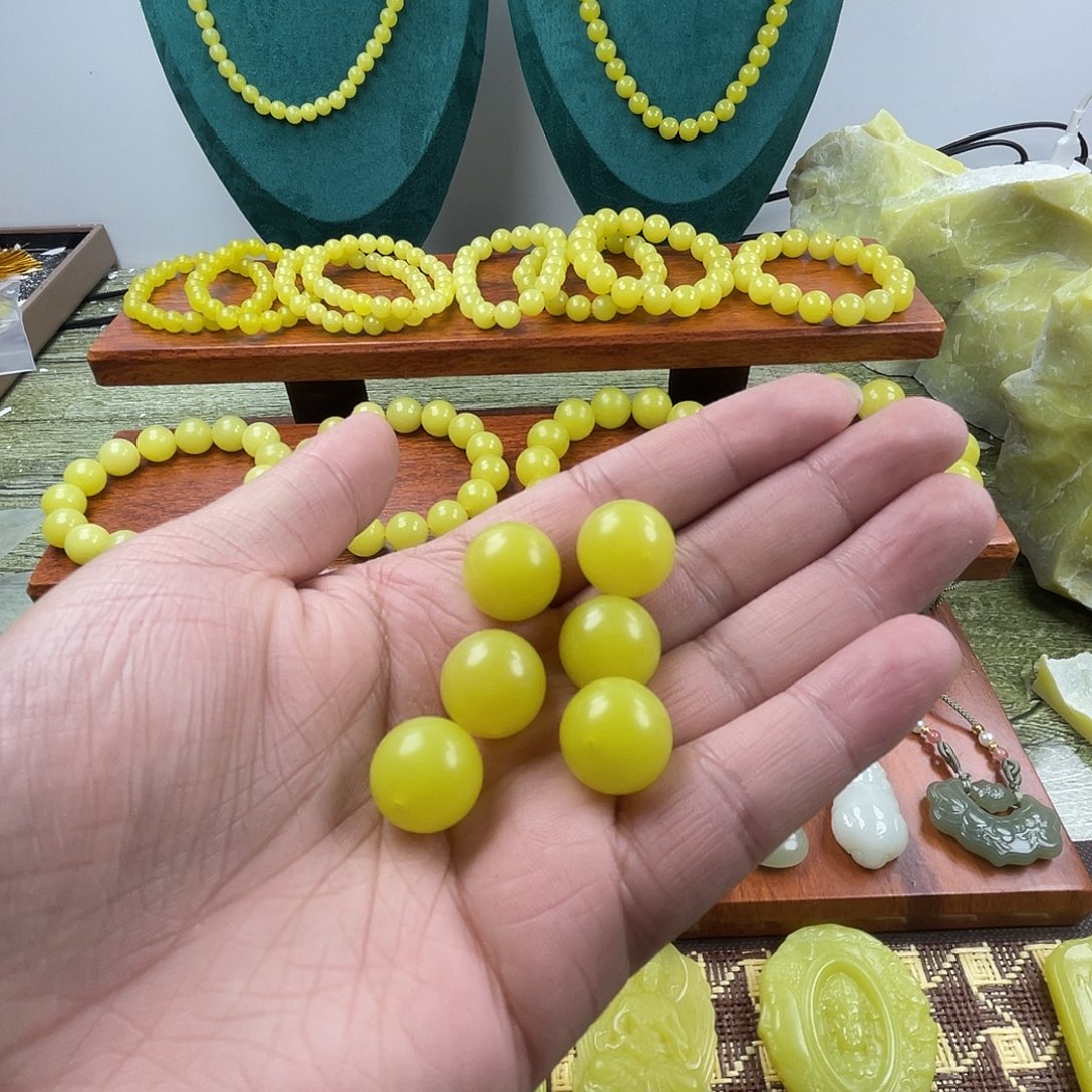 宫***涵新疆若羌黄口16圆珠