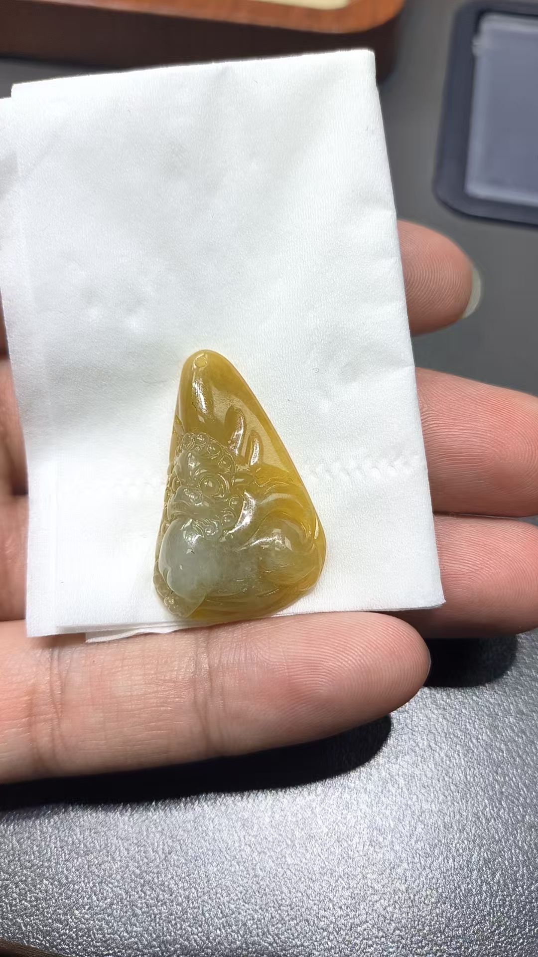 天然翡翠A货挂件245