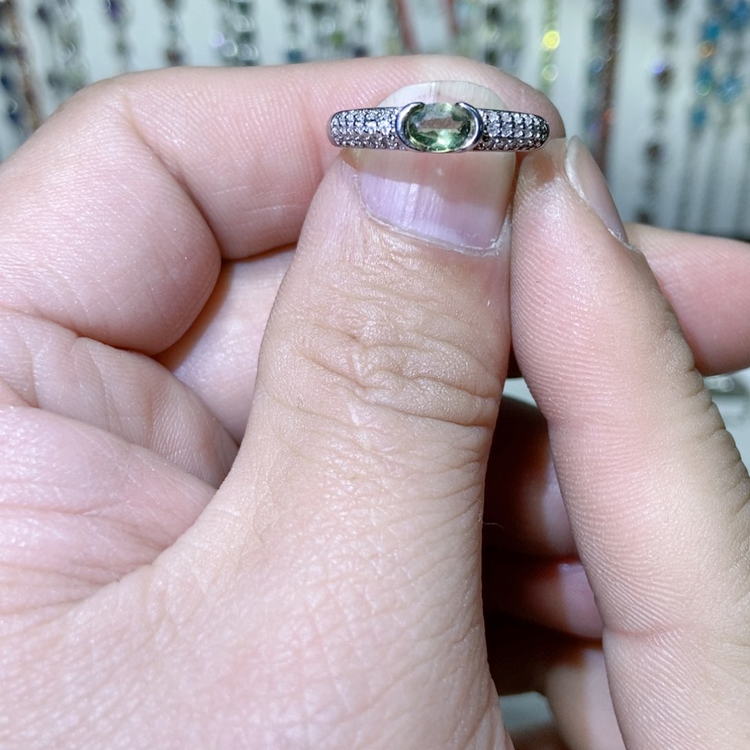 绿水晶戒指银S925镶嵌