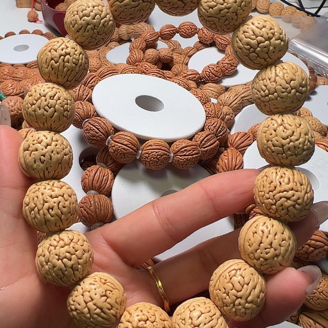 吊坠桃核一道筋19尺