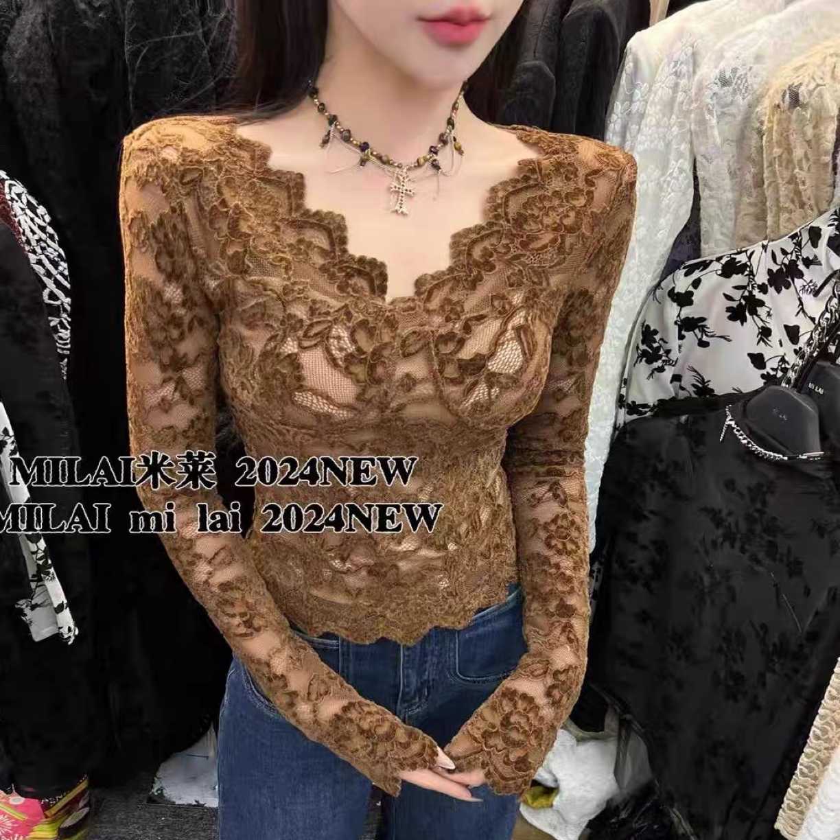【CPL】89536 重工加绒加厚设计款打底蕾丝上衣